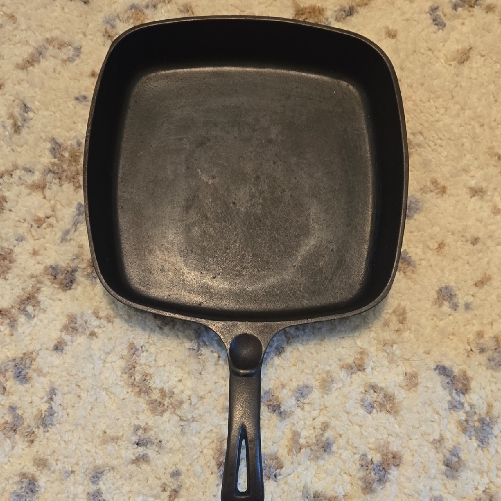Premium Black Cast Iron Square Skillet